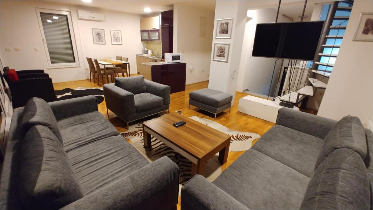 Apartments Leon ซาราเยโว ภายนอก รูปภาพ